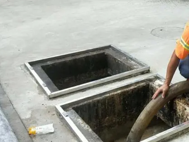 福绵化粪池清理